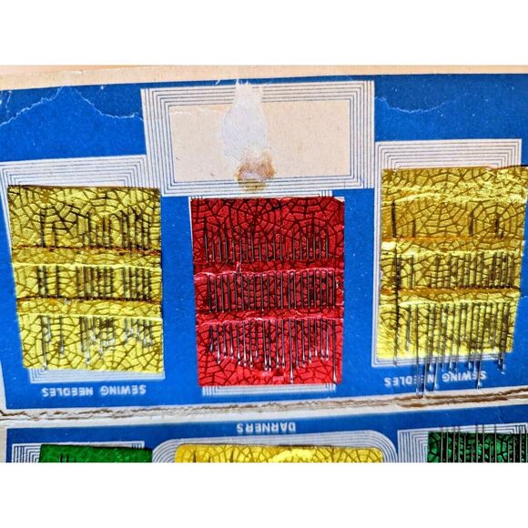 Sewing Susan Gold and Silver Eye Needle Pack Case Vintage 1960's  Ephemera Paper - Picture 7 of 8